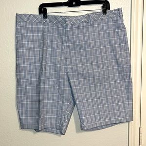 NWOT—Walter Hagen Blue and White Plaid Shorts